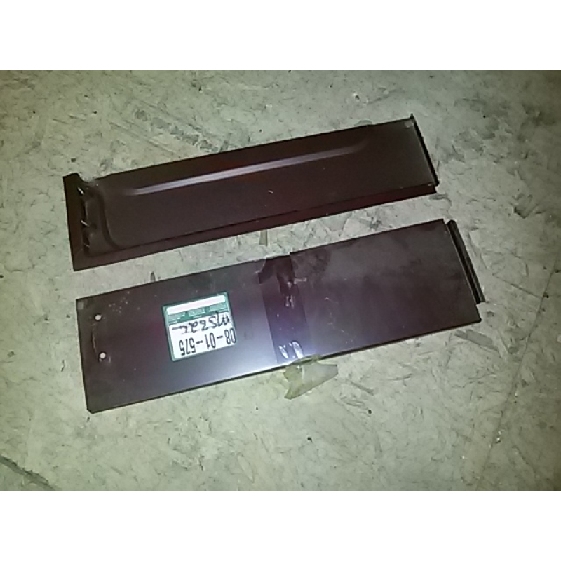 PLW332A Achterdeur rep. deel binnen/buiten links onderzijde Magnum 4011171